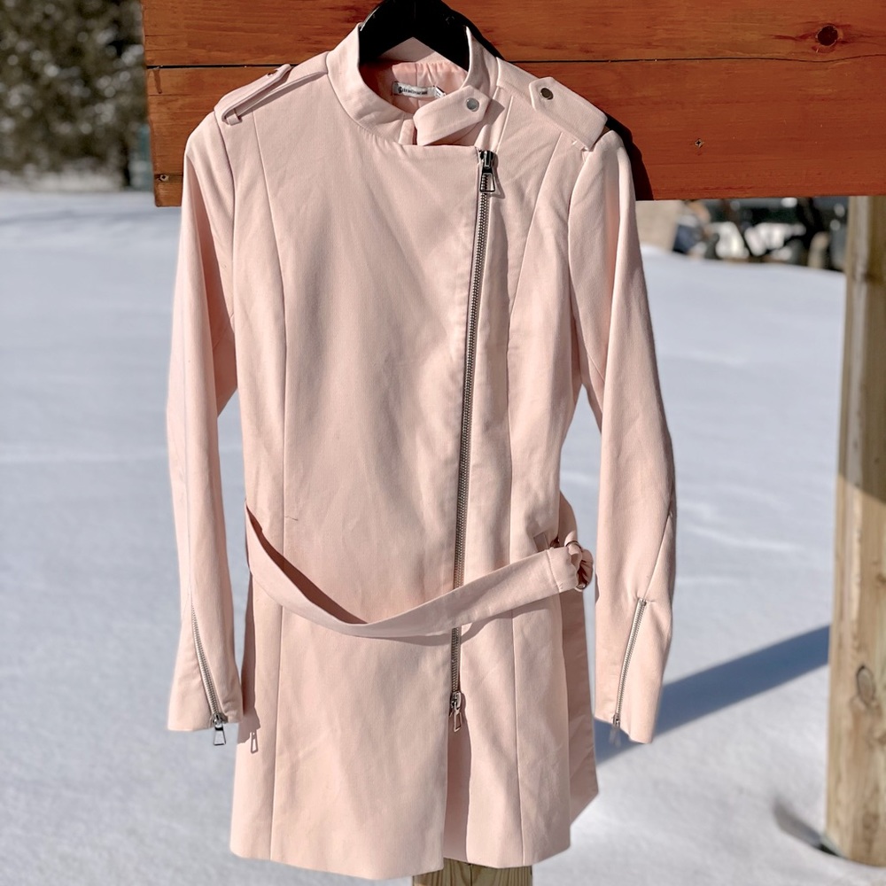 ✨Stradivarius Pink Trench Coat